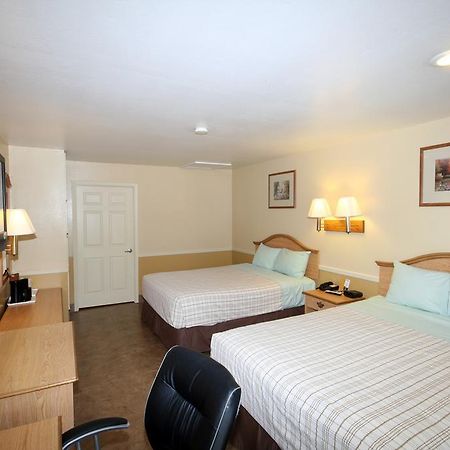 Edinburg Executive Inn Extérieur photo