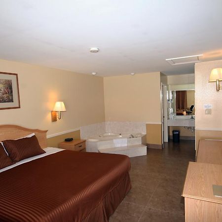Edinburg Executive Inn Extérieur photo