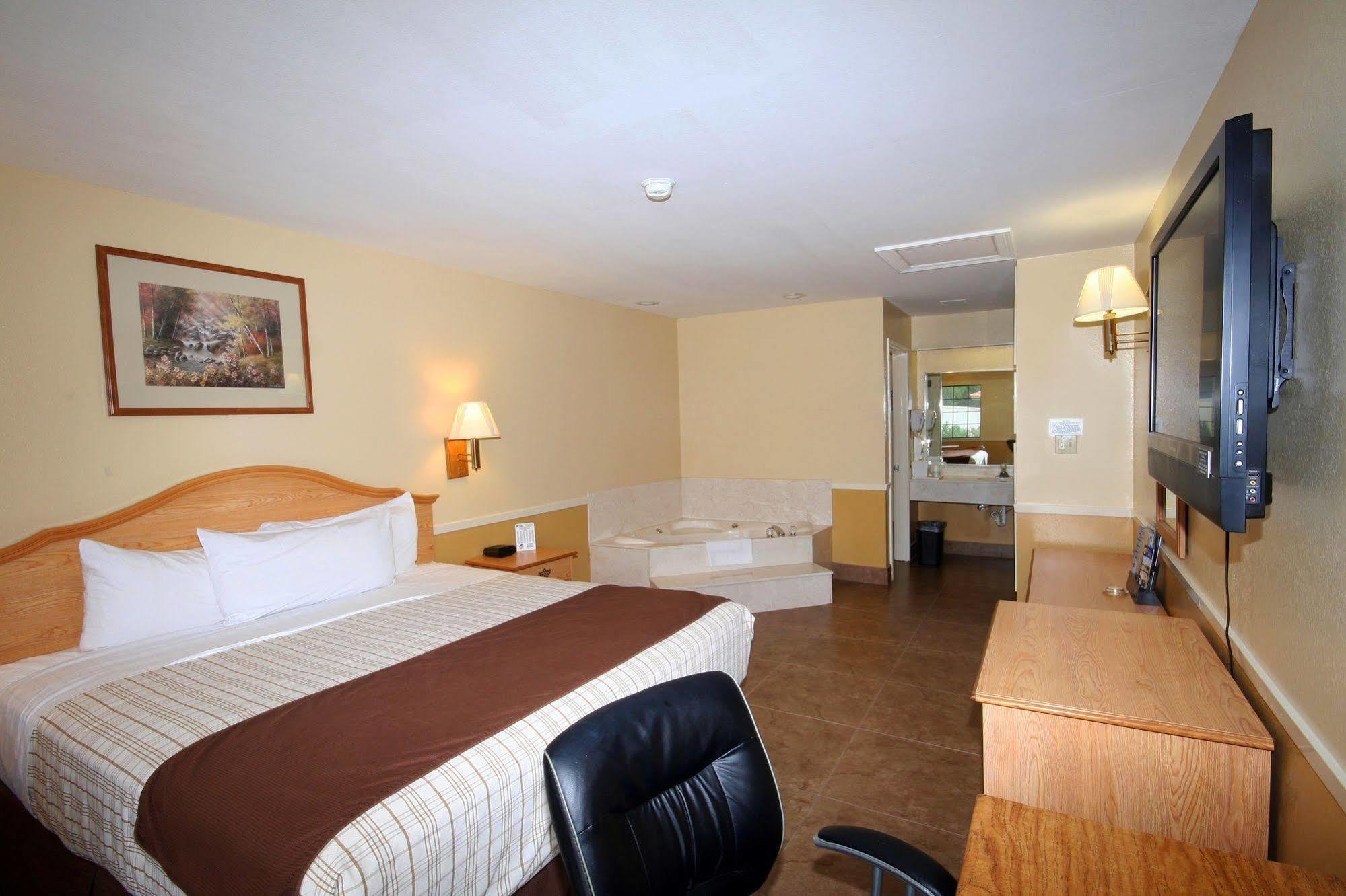 Edinburg Executive Inn Extérieur photo